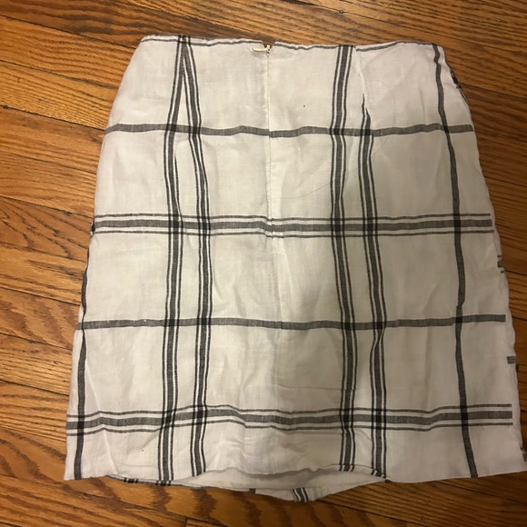 Forever 21 Skirt - Picture 2 of 3